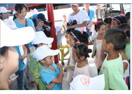 小朋友們終于見面了，先互相認識一下吧